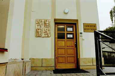 Eingang zum Archiv